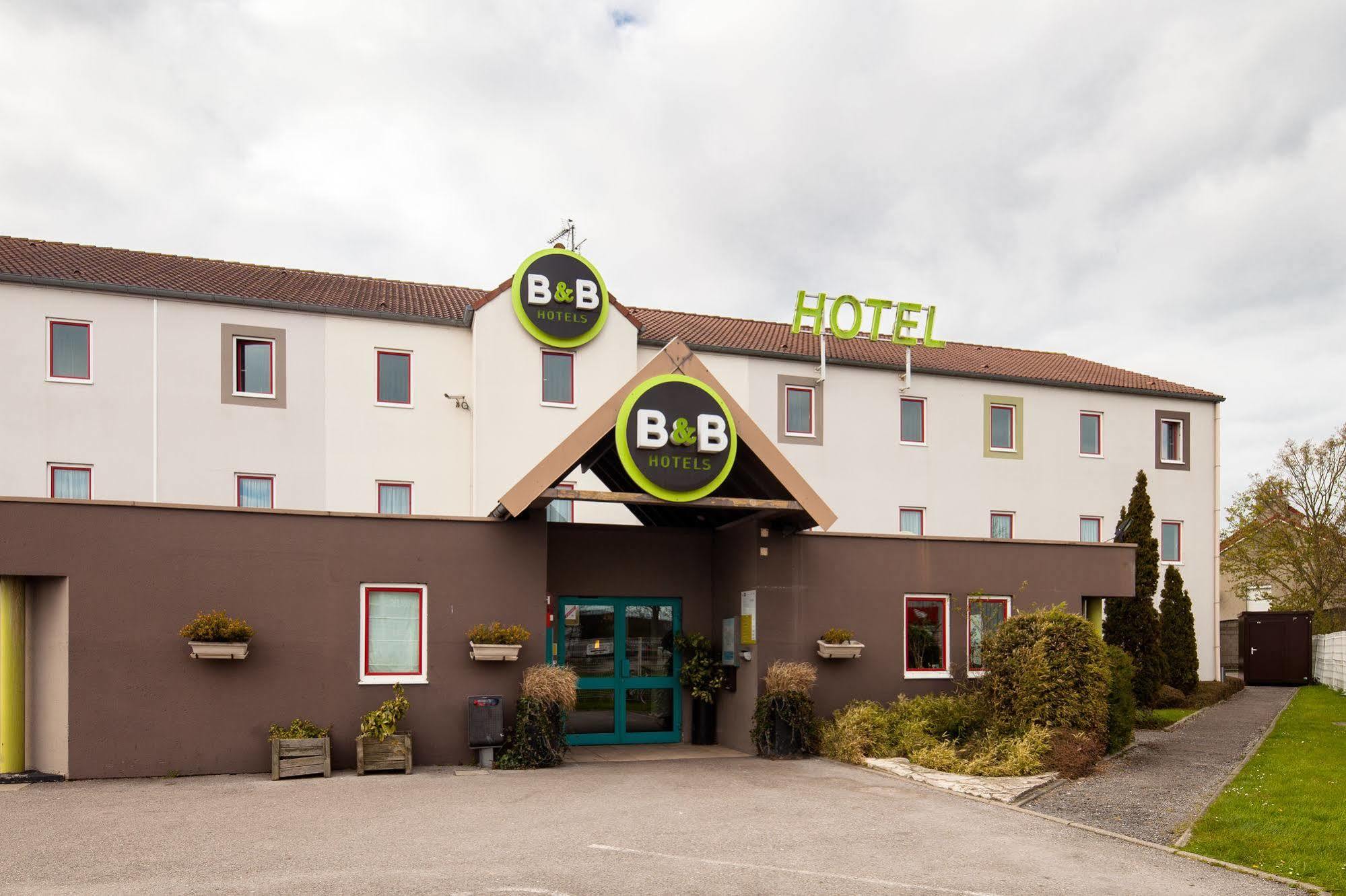 B&B Hotel Calais Centre St Pierre Exterior photo